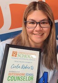 Congratulations to Sharon Bowden, a counselor at Cumberland Mills  Elementary, who has been awarded the CCS Extra Mile Award for December.