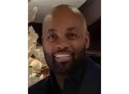 Bruce Mccray's Instagram, Twitter & Facebook