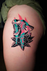 Traditional Panther with a twist by @socratic_ink (Joshua Socrates) at Real  Gone in Denver, CO : r/TattooApprentice