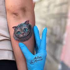 Alice In Wonderland Cheshire Cat By Andrea Morales Andreamorales Aliceinwonderland Cheshi Cheshire Cat Tattoo Wonderland Tattoo Alice And Wonderland Tattoos