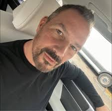 Bob Kelly FOX 29 and Jenn Frederick FOX29 are cordially invited to the best  bar in NE Philly.