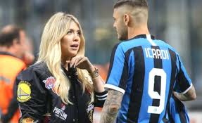 Maxi lópez considera que messi necesita que el equipo le acompañe para volver a brillar. Icardi Gia Ai Margini Al Psg Colpa Di Messi Leo E Amico Di Maxi Lopez Che Telenovela Areanapoli It