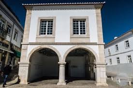 Zusätzlich zu den stränden, werden sie von einer vielzahl von interessanten unterhaltung und attraktionen zu diesen orten angezogen. Lagos Das Schmuckstuck Der Algarve