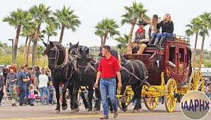 For the last 37 years, fountain hills has been the site of an annual thanksgiving day parade. Fountain Hills Thanksgiving Day Parade Design Corral