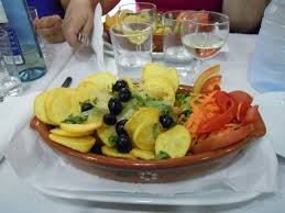 Morue A La Portugaise Bacalhau Et Vinho Verde Portugal 2013 Photo Martine Le Jossec Cuisine Portugaise Cuisine D Ailleurs Voyage Culinaire