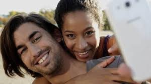 Jennifer Flach's Instagram, Twitter & Facebook