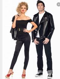 Pin By Alexa Bornmueller On Boo Cute Halloween Costumes Cool Halloween Costumes Couple Halloween Costumes