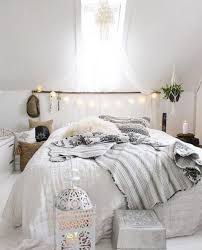 Chambre Style Boheme Chic Toute Blanche Beige Cocooning Chambre A Coucher Design Deco Maison Deco Maison Moderne