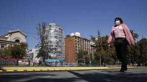 Para las comunas de providencia y vitacura, que salen de confinamiento de acuerdo al plan paso a paso, el horario será de las 8.30 a las 19 horas, de lunes a viernes. Cuarentena En Chile Hoy Que Comunas Entran Cuales Salen Y Cuales Retroceden Este Jueves 22 De Abril As Chile