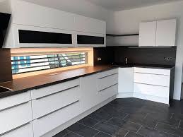 Bildergebnis Fur Griffleiste Kuche Kuche Schrank Kuche Kuchenprodukte