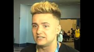 YouTubers Draw Millions of Fans to VidCon