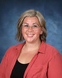 Jill Messenger's Instagram, Twitter & Facebook