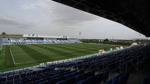Het is vernoemd naar de erevoorzitter van real madrid cf, alfredo di stéfano. De Area Nobre Para Periferia De Madri Em Estadio Acanhando A Nova Casa Do Real No Espanhol