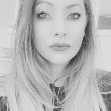 Cindy Zane's Instagram, Twitter & Facebook