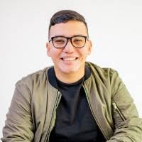 17500+ perfiles de «Bolívar»