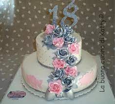 Wedding Cake 18th Birthday Silver And Pink Torta Argento E Rosa Per Immortalare Un Compleanno Speciale Raffinata Torte Di Compleanno Rosa Torte Per Festa Torte