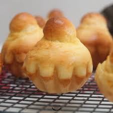 Brioches A Tete Ou Brioches Parisiennes Tout Savoir Pour Les Reussir En 2020 Brioche Parisienne Brioches Alimentation