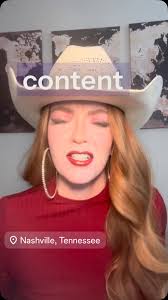 do you ever wonder what im up to???? ⚡️⚡️⚡️⚡️ link in bio