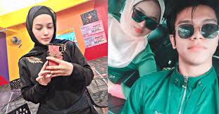 Usahawan kosmetik, joy revfa atau nama sebenarnya siti arifah mohd amin, mengakui bakal bertunang dengan pelakon dan usahawan berasal dari kuantan, pahang sebelum penghujung tahun ini. Benar Dia Suka Mengusik Tapi Terkena Tempias Kes Da I Syed Joy Revfa Minta Mangsa Buat Laporan Polis Jika Ada