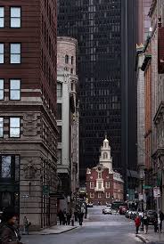And The Fact That The Old State House Is Still There Tucked Away Between Skyscrapers 29 Reasons To Love Boston Cool Places To Visit Beautiful Places Places