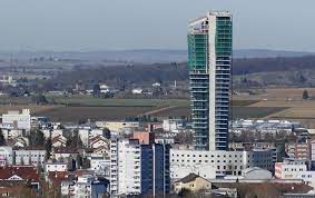Der gewa tower wird aus 65 eigentumswohnungen und einem hotel bestehen und soll 2017 fertiggestellt sein. Gewa Tower Im Marz Soll Endlich Geld Fliessen Fellbach Zeitungsverlag Waiblingen