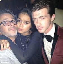 Eva Celia Pacaran dengan Artis Hollywood? : Okezone Celebrity