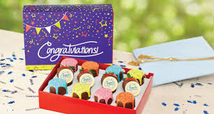 Here are all the coolest grad gifts for guys. 10 Great College Graduation Gift Ideas Edible Blog
