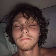 Aaron Severns's Instagram, Twitter & Facebook