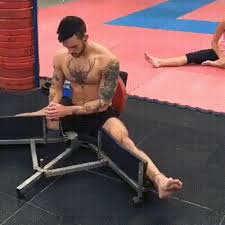 أحدث الافلام الأفضل الأشهر الأقدم. Jean Claude Van Damme Machine Jean Claude Van Damme Funny Gif Van Damme