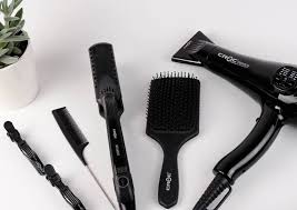 Even though kcuts is a 10 minutes quick haircut, do expect very long queue and waiting time of up to a few hours during peak and busy period. Where To Get Cheap Haircuts In Singapore Kcuts Snip Avenue Kimage Hairdressing School More Lifestyle News Asiaone