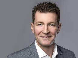 Wir freuen uns über ihre nachricht. Frank Arens Wird Vorstandschef Der Volksbank Rhein Nahe Hunsruck