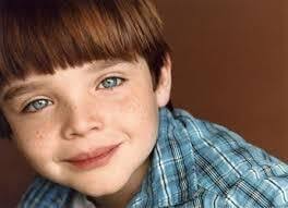 Salut tout le monde ! Je m'appelle Carter Page. J'ai joué « Ian Alston »  dans All In. AMA : r/HouseMD