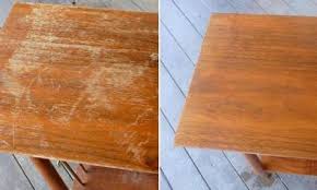 Comment Remettre A Neuf Un Meuble En Bois Abime Par Des Egratignures Vieille Table En Bois Restaurer Des Meubles En Bois Table Bois