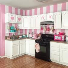 40 Cupcakes Themed For Kitchen Decoration If You Own A Kitchen In Which You Don T Get Sufficient All Cupcake Kitchen Decor Kitchen Decor Themes Cute Kitchen
