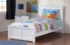 Twin (or single) beds have a multitude of functions. Twin Vs Twin Xl Mattress The Difference Between Two Sizes