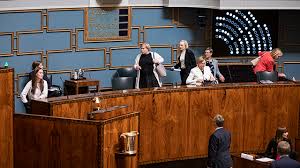 Här samlar vi alla artiklar om regeringen. Kontroll Over Regeringen