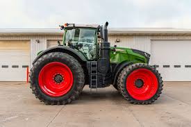 Fendt 1038 Tractor