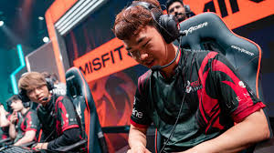 Llder streams live on twitch! Misfits Bench Entire Lec Roster For Academy Team Amid Abysmal Summer Split Dexerto