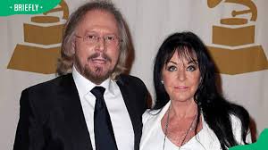 A Timeline Of Barry Gibb And Linda Gray'S Beautiful 53-Year Relationship -  Smooth