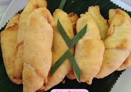 Coba 500 gram (1/2 kg) atau 1 kg dulu. Bagaimana Membuat Molen Pisang Renyah Anti Gagal Kreasi Masakan