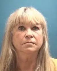 CPD arrests Franklin woman for DUI after brief pursuit