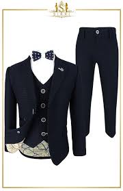 Dieser Anzug Sieht Stilvoll Und Schick Aus Und Behalt Einen Gut Prasentierten Schneider Look Der Ihn Zum Idealen Anzug Fur Al In 2020 Anzug Anzug Jungen Blazer Jacke