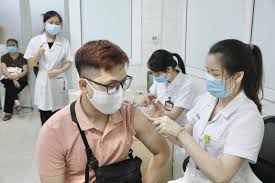Phải chống dịch như chống giặc và chuyển trạng thái phòng ngự sang tấn công khi mà tình hình diễn biến phức tạp như thế này. Ahrjxzqcshfcrm