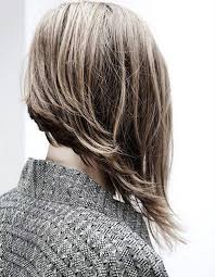 Carre Plongeant Destructure Coupe De Cheveux Asymetrique Coupe De Cheveux Carre Plongeant Destructure