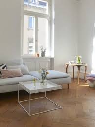 Praktische & eckige couchtische für ihr zuhause in verschiedenen ausführungen jetzt online bestellen. Hay Tray Table Klein 30x30 Cm Weiss Beistelltisch Couchtisch Wohnzimmer Tisch Weiss Couchtisch Couchtisch Design