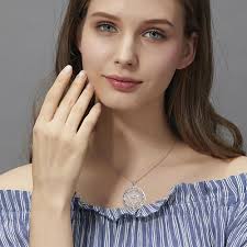 Amazon.com: Star of David Chai Necklace for Women Megan's Star Hebrew  Prayer Pendant Jewish Protection Amulet Israel Judaica Religious Jewelry  for Men : Clothing, Shoes & Jewelry