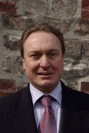 VIAŢA ŞTIINŢIFICĂ