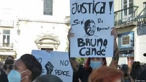 Participou em novelas e peças de teatro e recuperava de um acidente. Fim De Semana De Protestos Contra Assassinato De Bruno Cande Internacional Alemanha Europa Africa Dw 31 07 2020