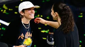 Here's everything to know about sue, her stats, and their relationship. Sue Bird Posts Captionless Proposal Photo With Megan Rapinoe On Instagram And Fans Are Freaking Out Sporting News