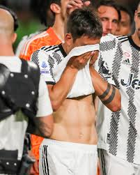 Paulo Dybala could not hold back the tears after playing his final home game for Juventus 😢❤️